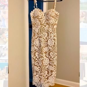 Love Honor lace detailed dress